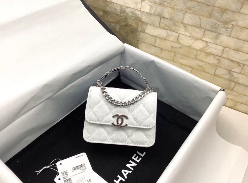 Chanel Woc 13Cm With Top Handle White Quilted Caviar Leather Silver Hardware view 8