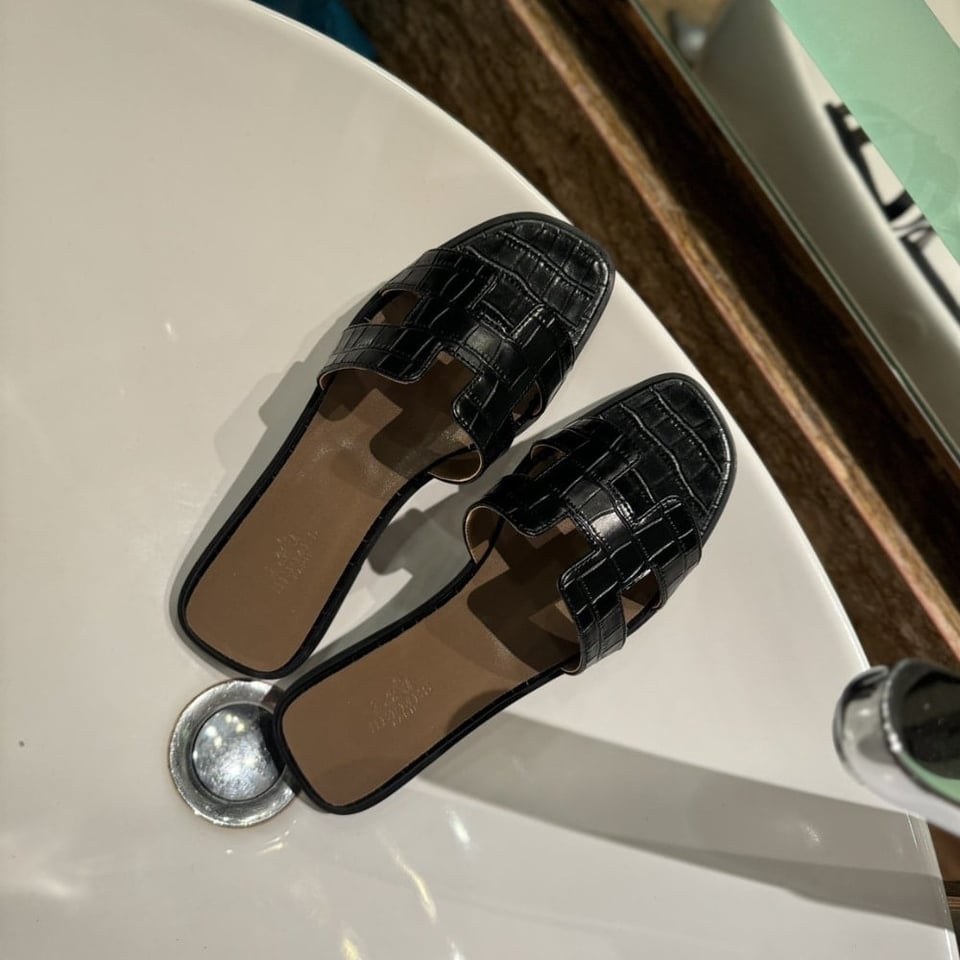 Herm?S Oran Sandal Alligator In Black H001089Z 01360 view 3