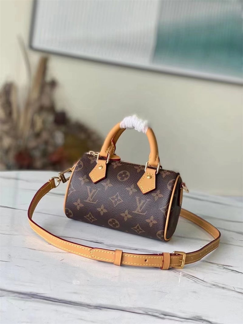 Louis Vuitton Nano Speedy Beige 16Cm view 5