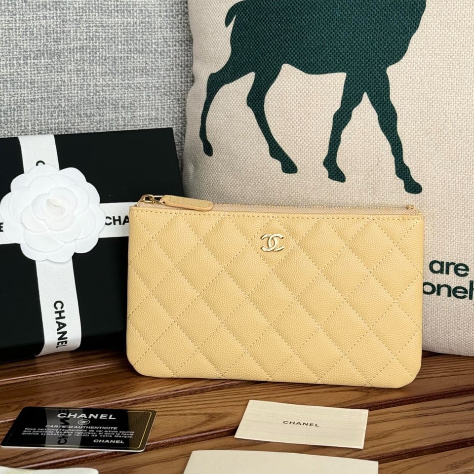 Chanel Zipped Wallet 20Cm Light Yellow Quilted Caviar Gold Hardware view 2