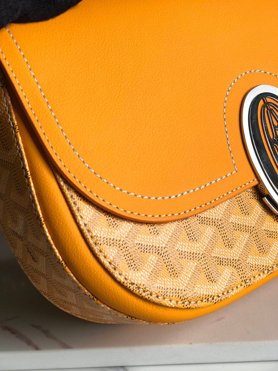 Goyard 233 Bag 25 Cm Yellow Calfskin And Goyardine Canvas view 9