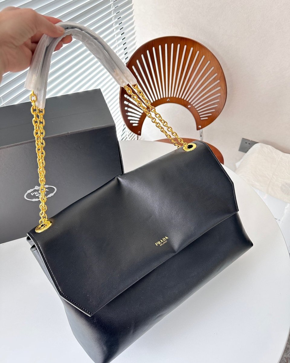 Prada Medium Leather Shoulder Bag Black 38Cm view 4