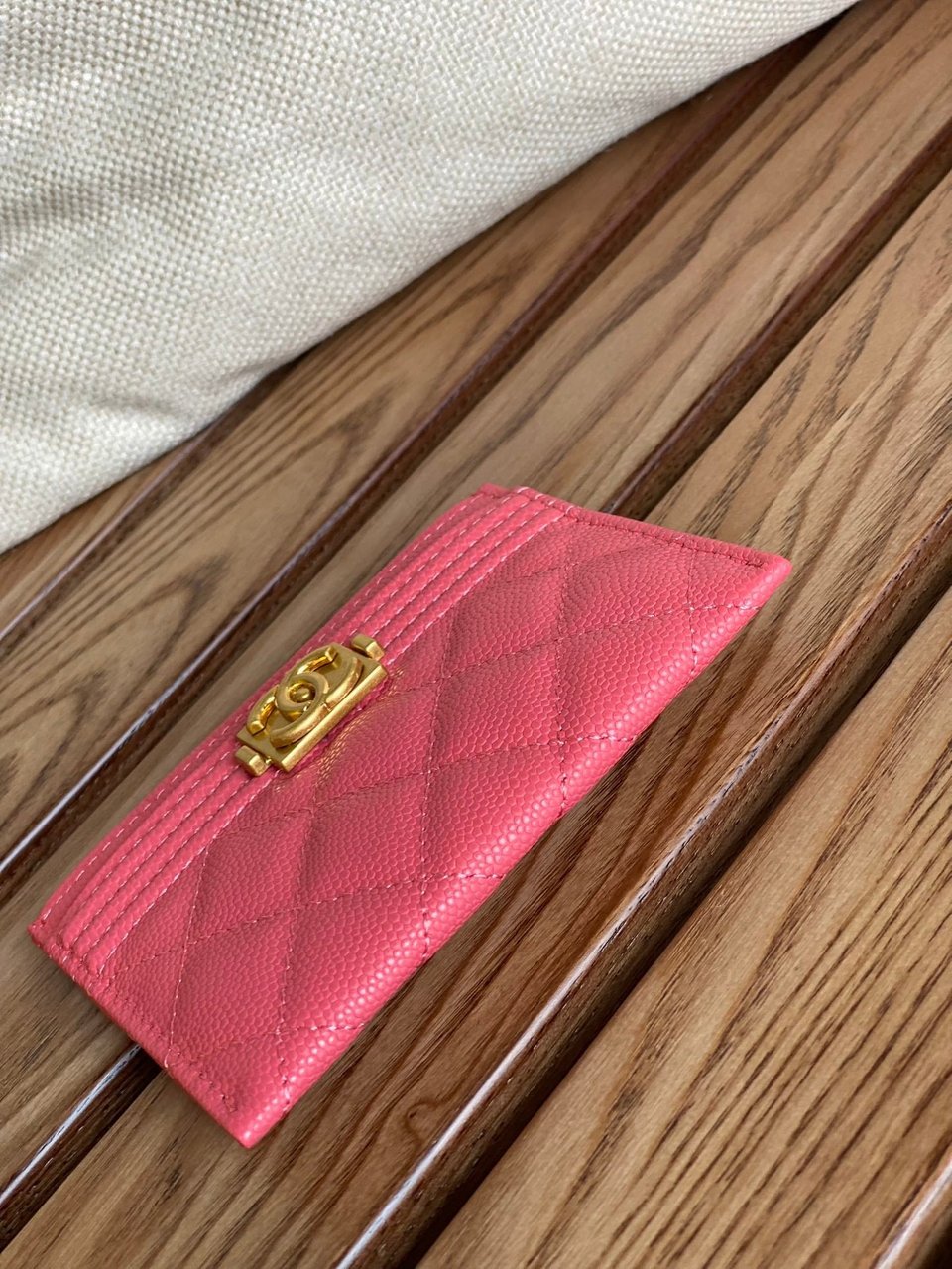 Chanel Boy 11Cm Card Holder Red Caviar Gold Hardware view 5