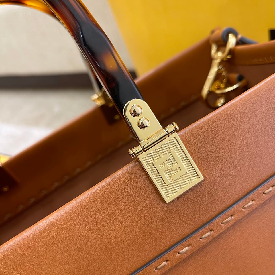 Fendi Sunshine Medium Leather Brown Shopper 35Cm view 5