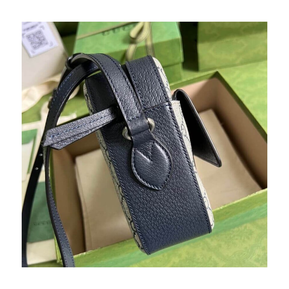 Gucci Horsebit 1955 Small Bag in Blue view 6