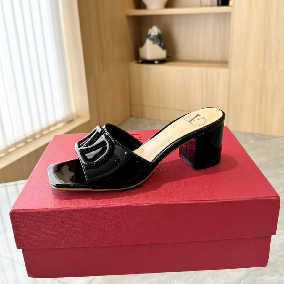 Valentino Vlogo Signature Slide Sandal Black 6W2S0Ha6Tmk 0No view 5