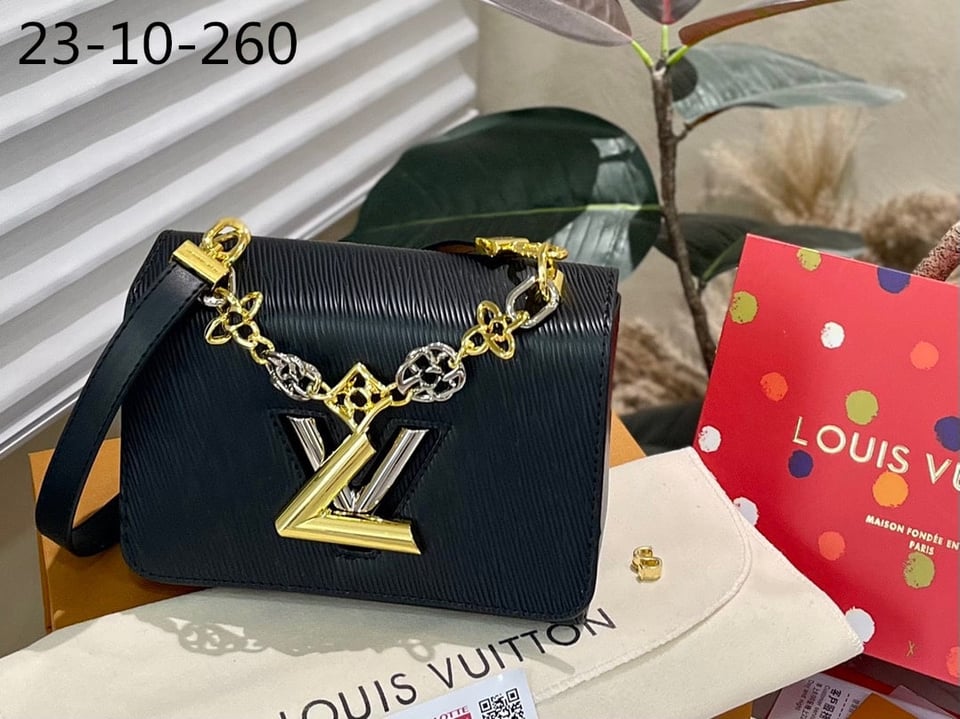 Louis Vuitton Mm Twist Bag Black 23Cm M22773 view 5
