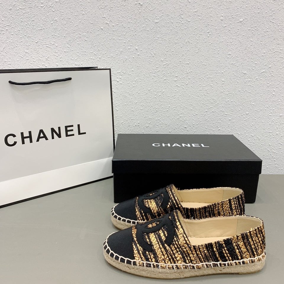 Chanel Metallic Tweed Grosgrain Cc Espadrilles Slip On Gold Black view 8