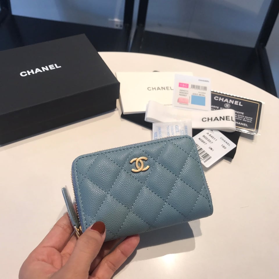 Chanel Zipped Caviar Purse 11 Sapphire Calfskin Gold Icon