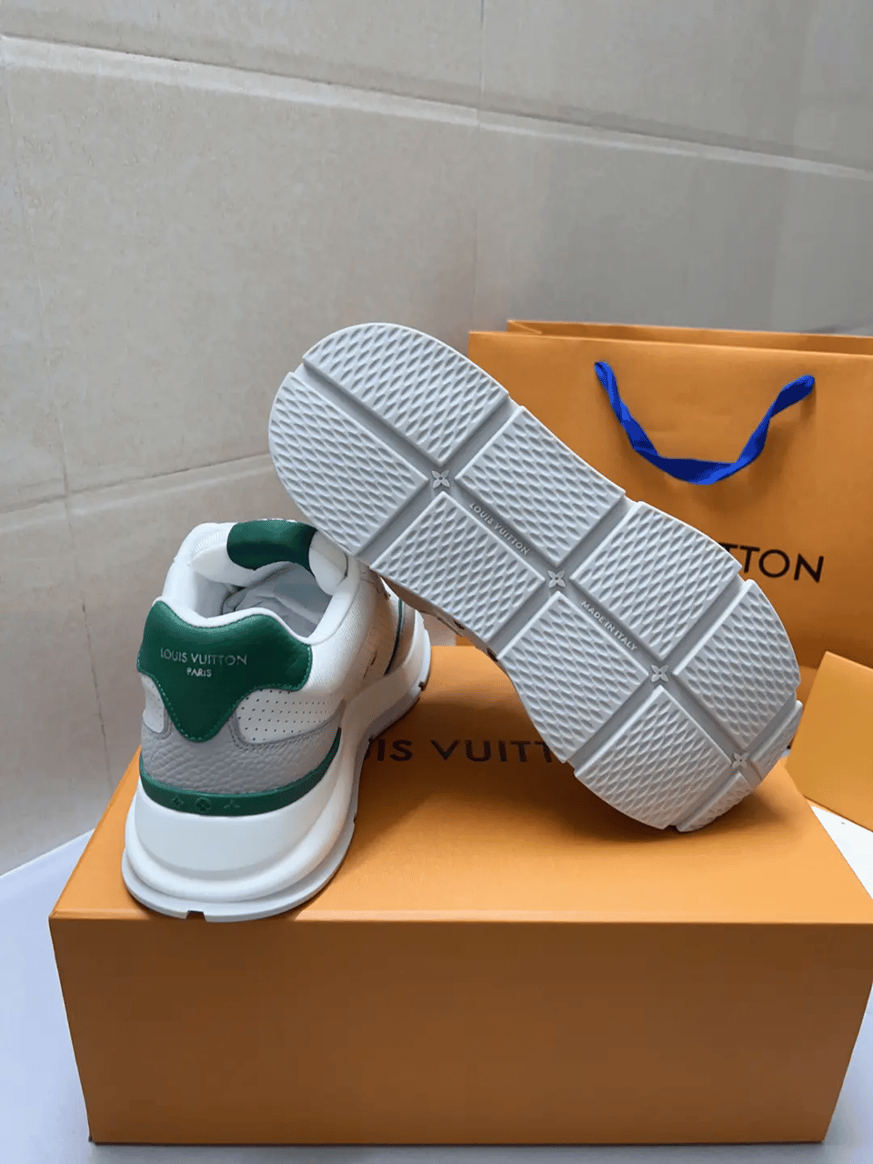Louis Vuitton LV Classic Green Sneaker for Men 1AHSUK view 12