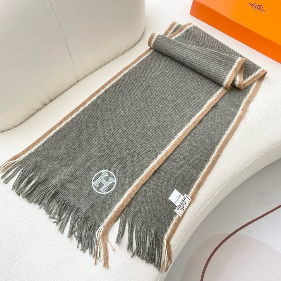 Hermes Cashmere Scarf H-Motif Gray For Women 180cm view 4