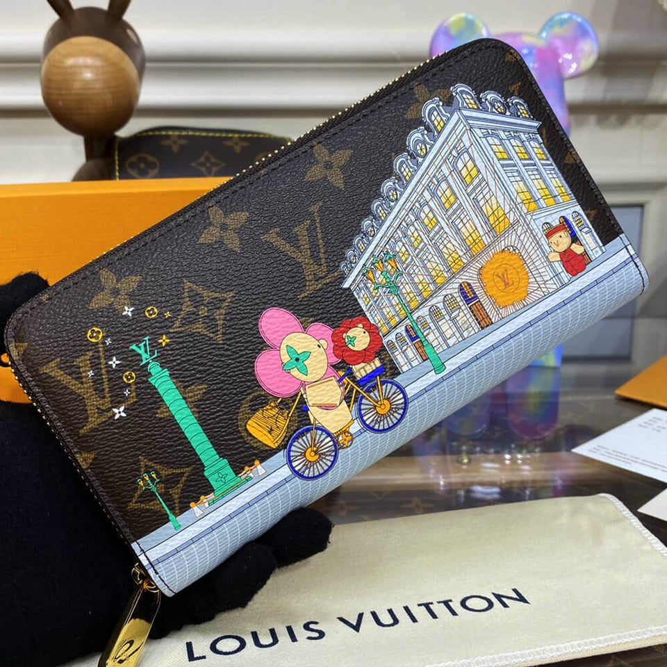 Louis Vuitton Christmas Animation 2022 Zippy Wallet Pink view 5