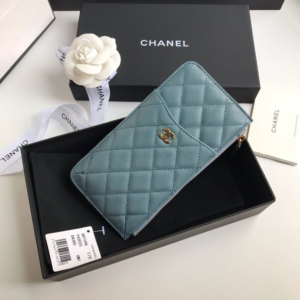 Chanel Mobile Purse 19.5 Sapphire Grained Calfskin Gold Icon view 2