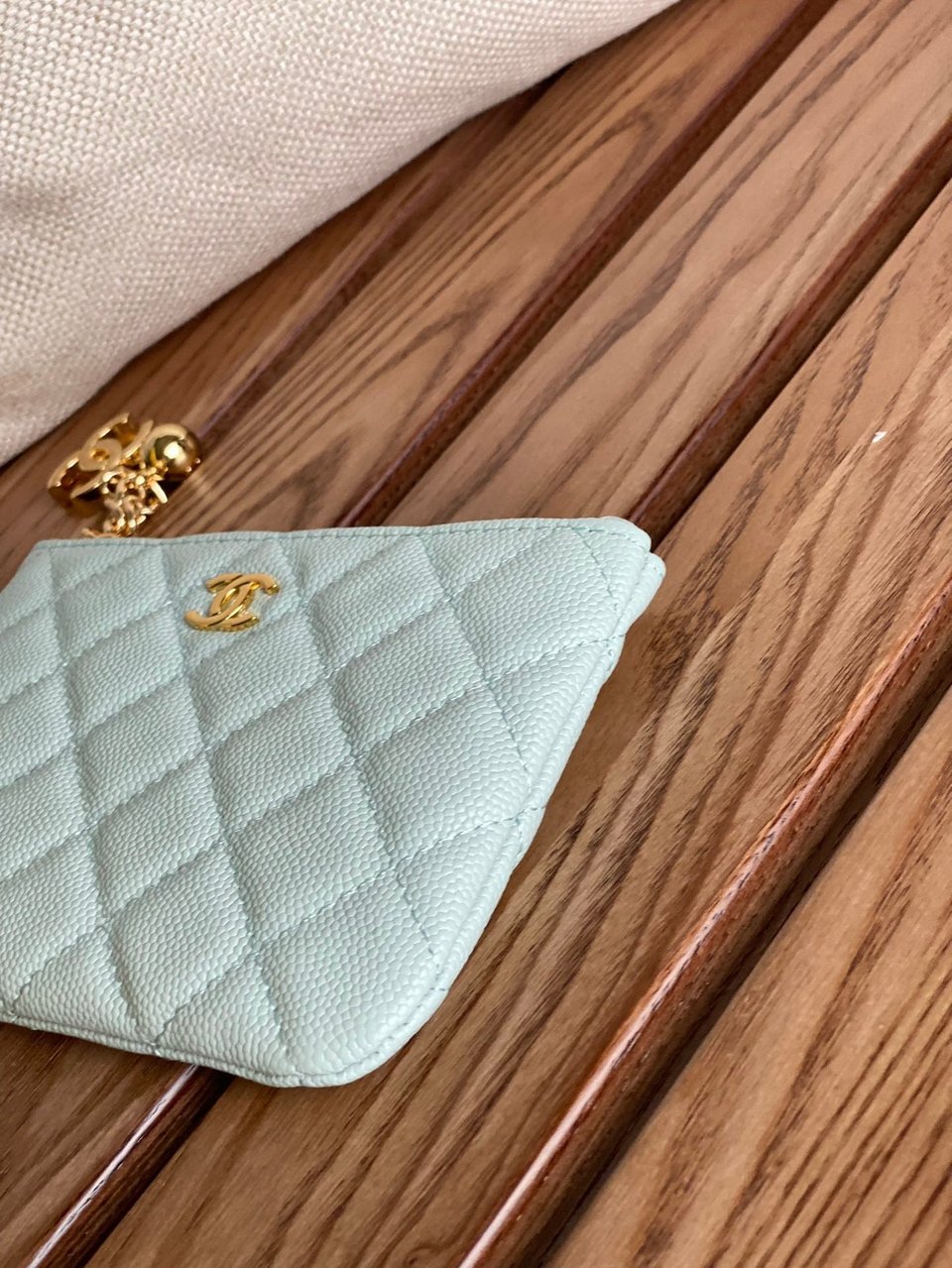 Chanel Zipped Wallet 14Cm Light Cloud Blue Caviar Gold Hardware view 5