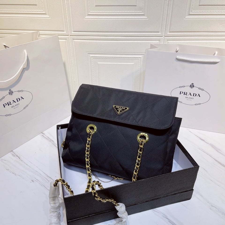 Prada Black Quilted Nylon Vintage Shoulder Bag Black 28Cm view 4