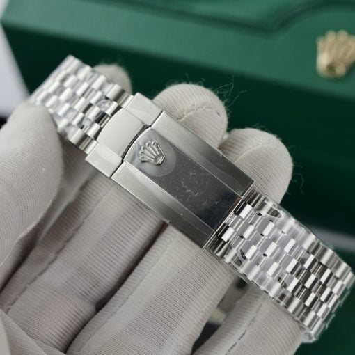 [Superclone] Rolex Datejust 41mm Silver Dial Jubilee 126334 view 4