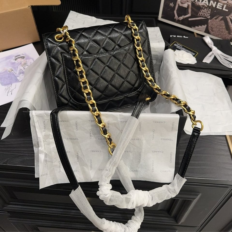 Chanel 23S Retro Backpack With Gold Hardware Black 22Cm/8.7in view 7