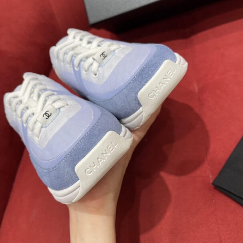 Chanel Wmns Suede Sneakers Sky Blue G37136 view 5
