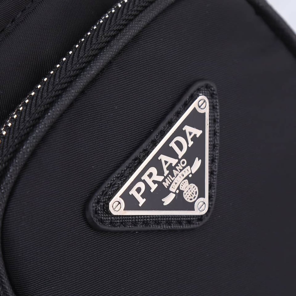 Prada Re Nylon Smartphone Case Black 18Cm view 11
