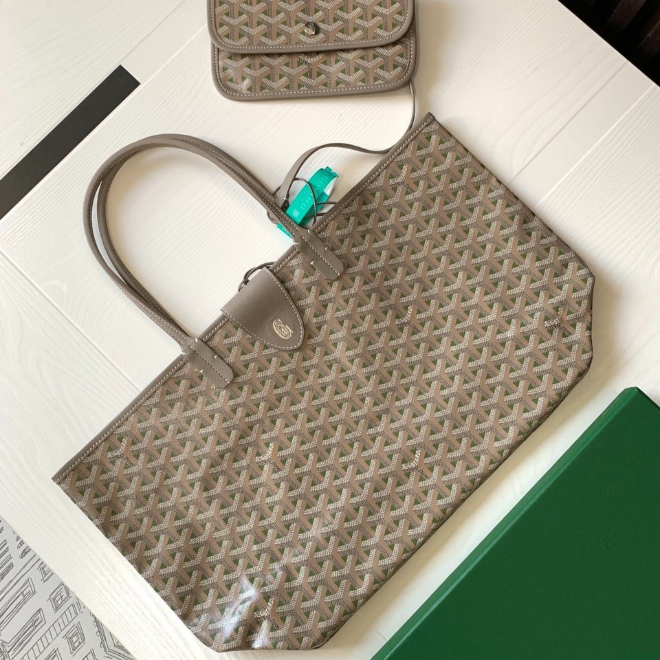 Goyard St Louis Pm 48Cm Greige And Green Tote Bag view 2