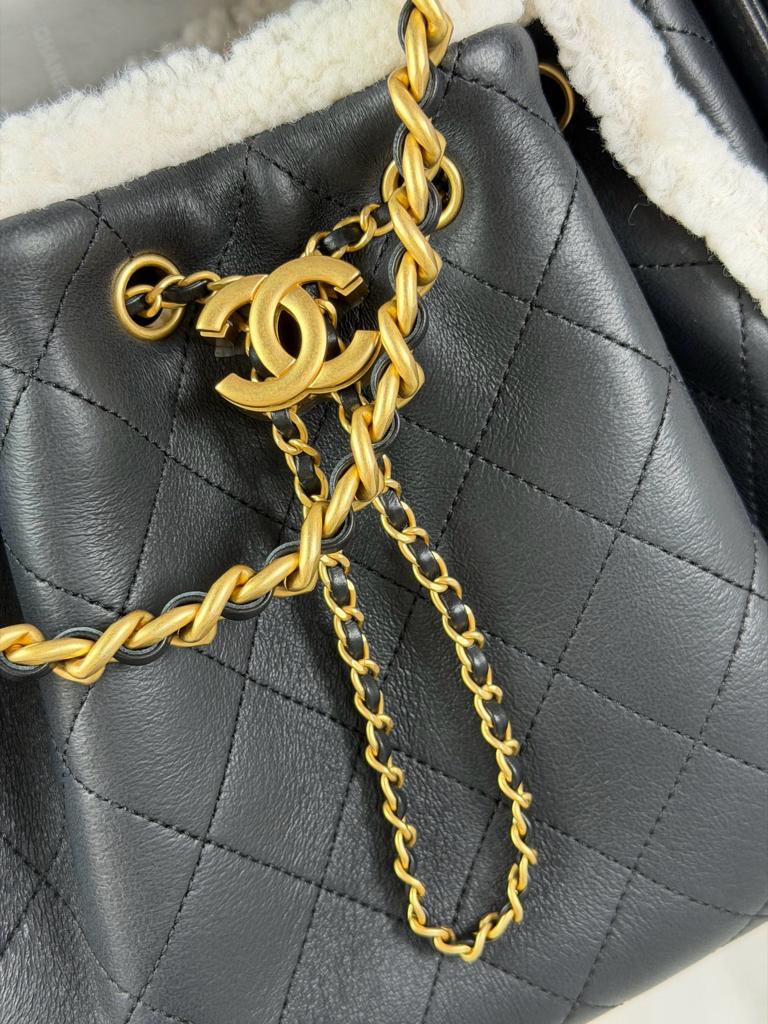 Chanel 25 Small Handbag Crumpled Shearling Sheepskin view 4