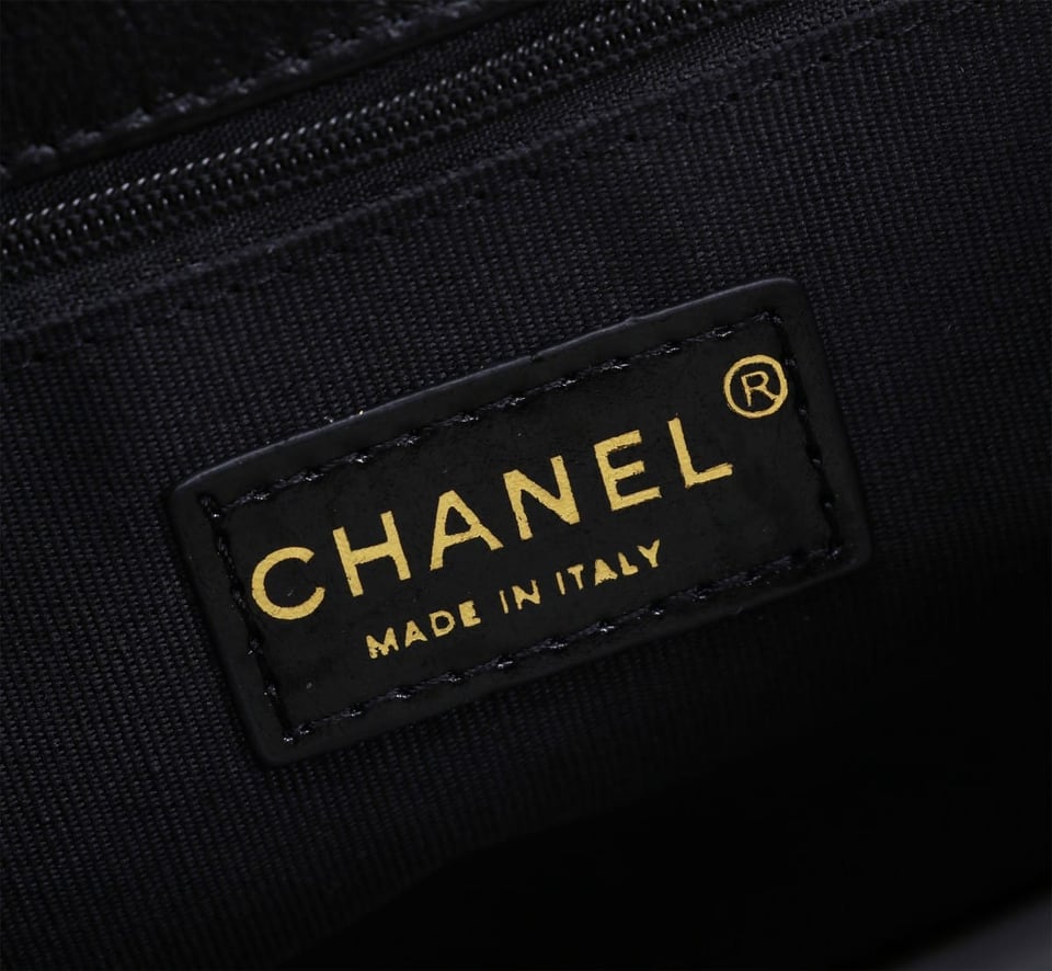 Chanel Mix Accordion Cc Flap Bag Quilted Glazed Calfskin Black 23Cm view 5
