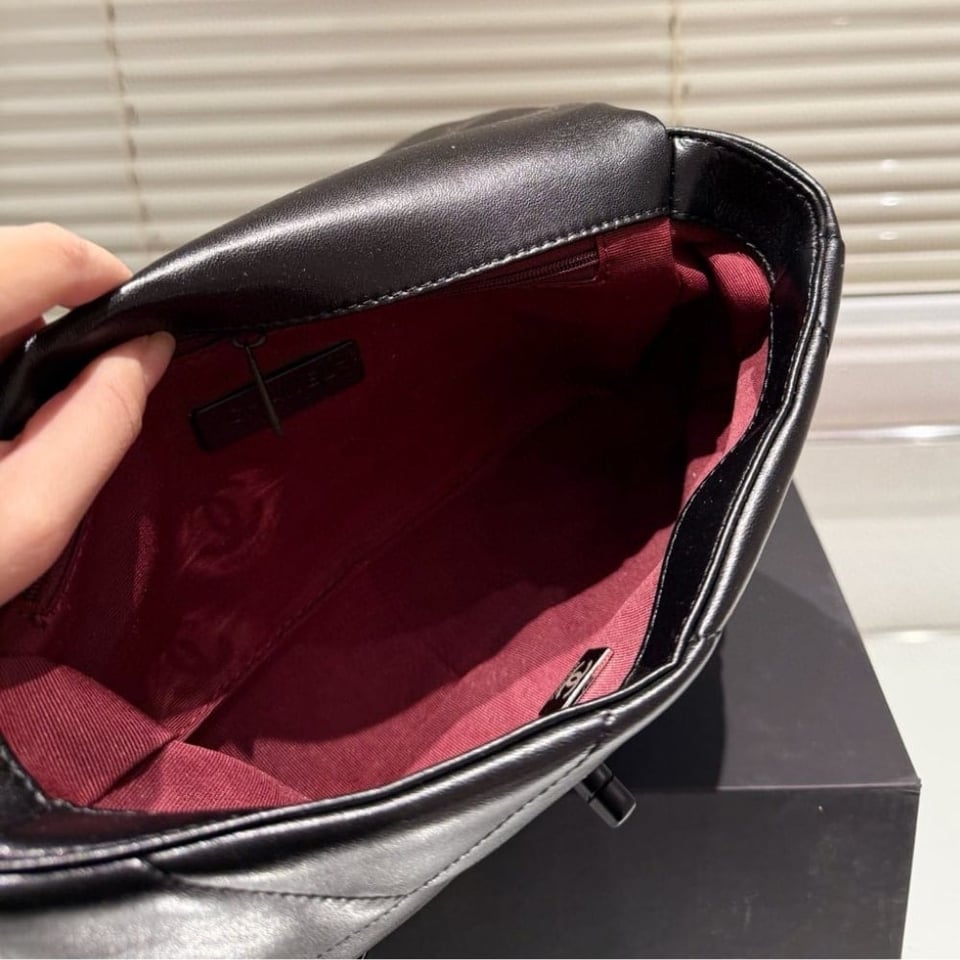 Chanel Cc Flap Bag In Black 26Cm/10.2in view 10