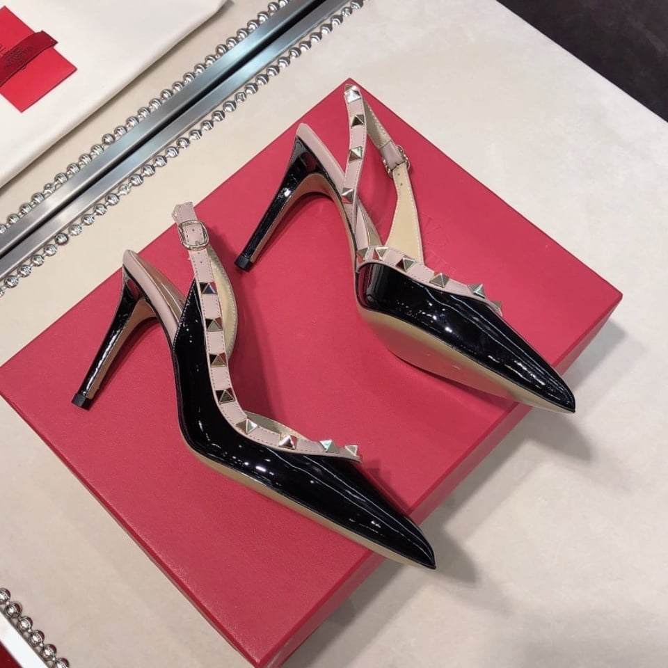 Valentino Garavani Rockstud Patent Leather Strap Pump Black view 9