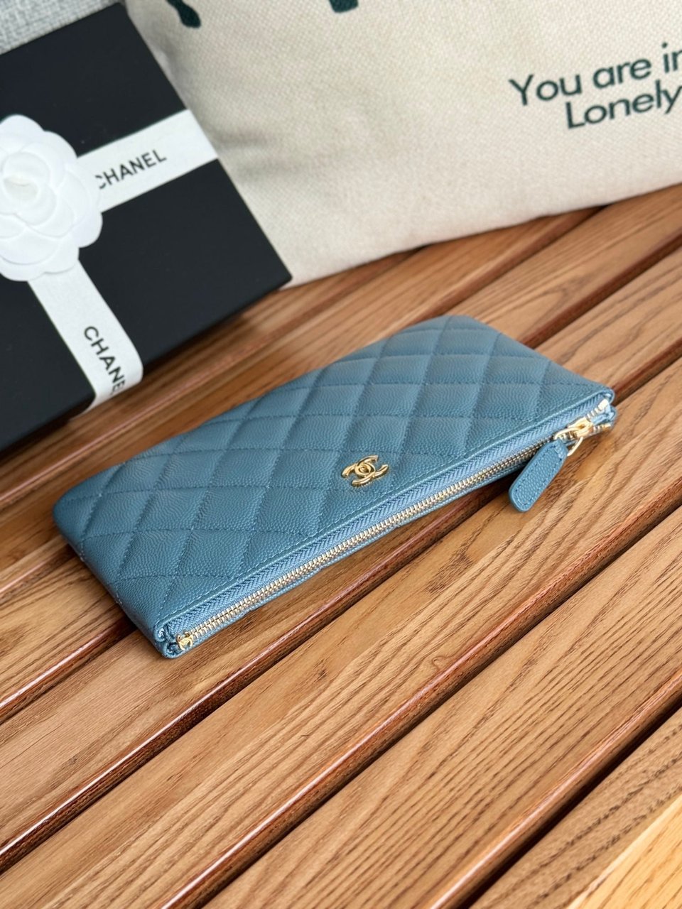 Chanel Zipped Wallet 20Cm Blue Quilted Caviar Gold Hardware view 6