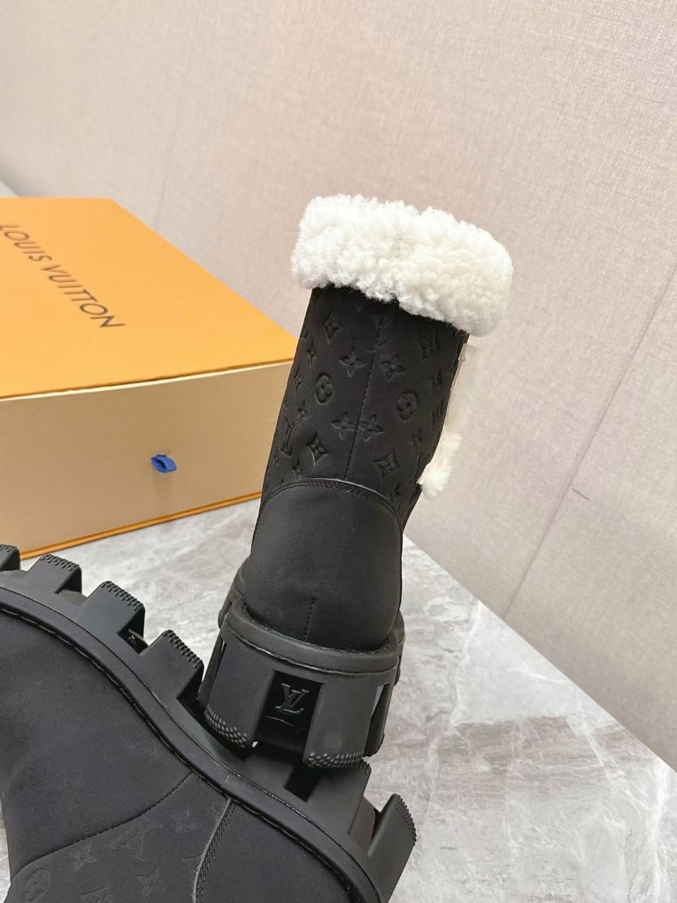 Louis Vuitton Ankle Boots In Bronze Black view 8