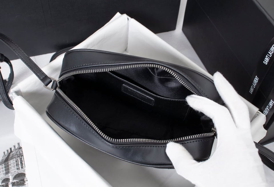 Saint Laurent Lou Camera Bag In Quilted Black Silver Leather 23Cm view 4