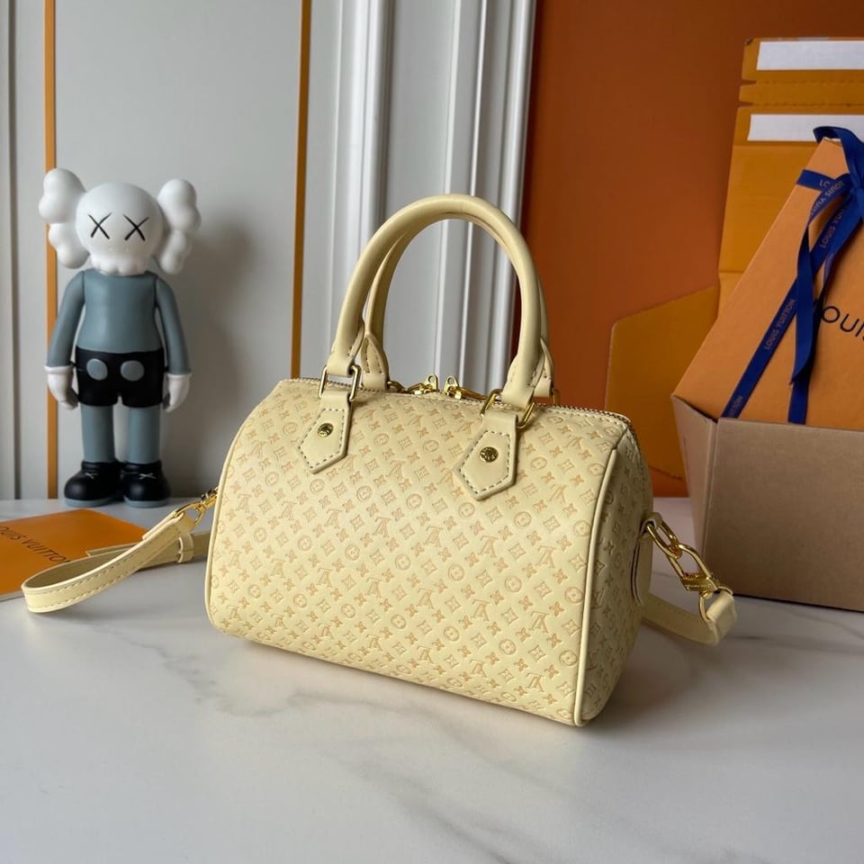 Louis Vuitton Speedy Bandoulière 20 Bag M29494 view 6