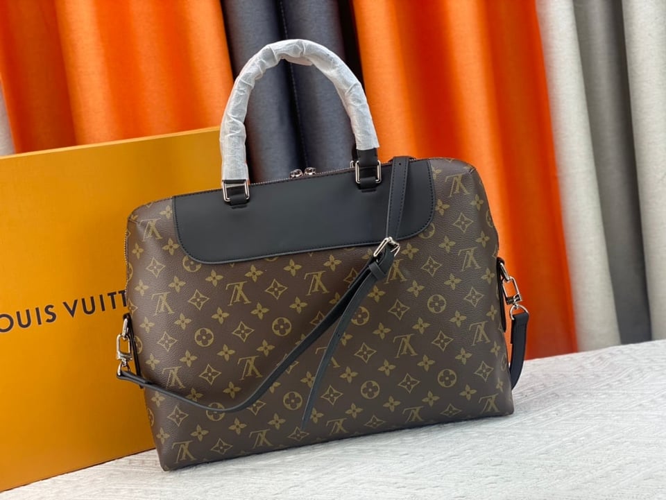 Louis Vuitton Porte Documents Jour Briefcase Monogram Canvas 37Cm M54019 view 4