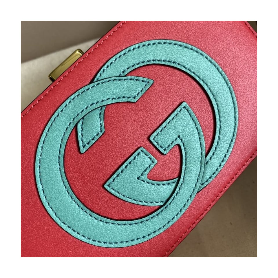 Gucci Interlocking G Mini Bag in Red Leather view 5