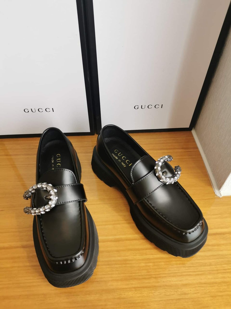 Gucci Women?S Leather Loafers With G Black view 6