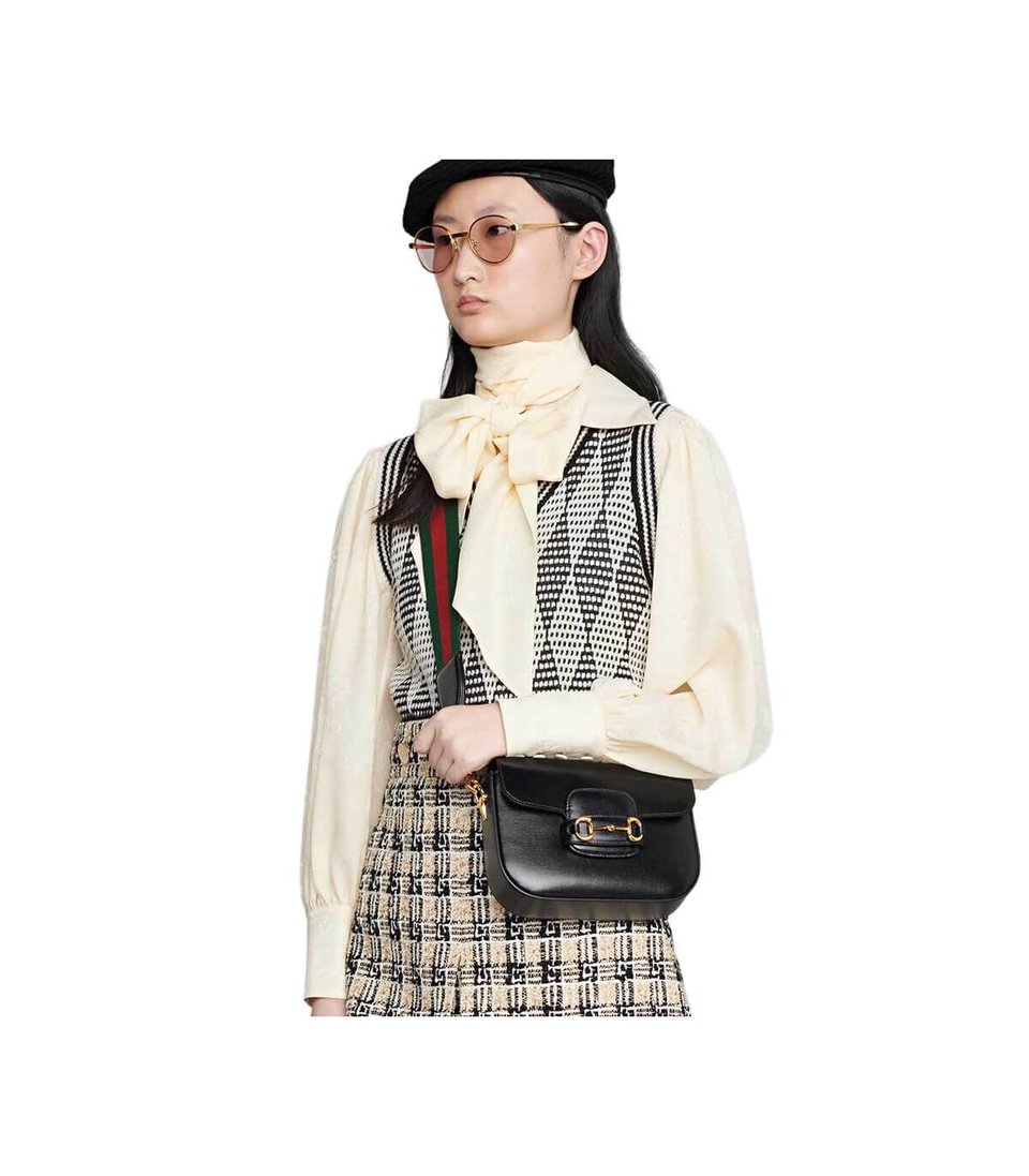 Gucci Horsebit 1955 Mini Bag in Black Leather 20.5cm/8.1in view 3