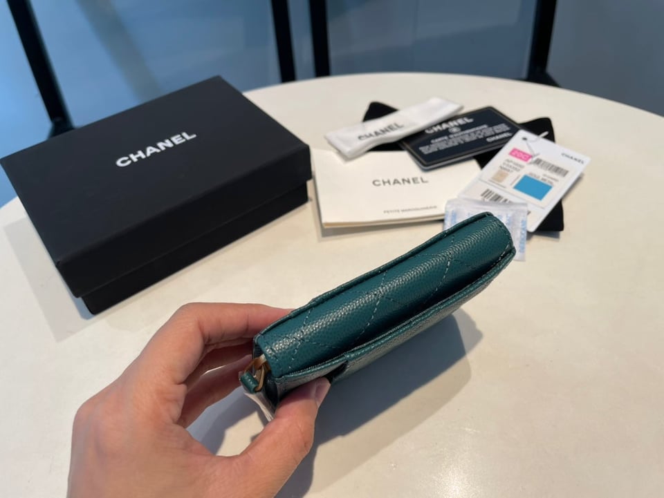 Chanel Zipped Coin Purse 11 Ocean Grained Calfskin view 10