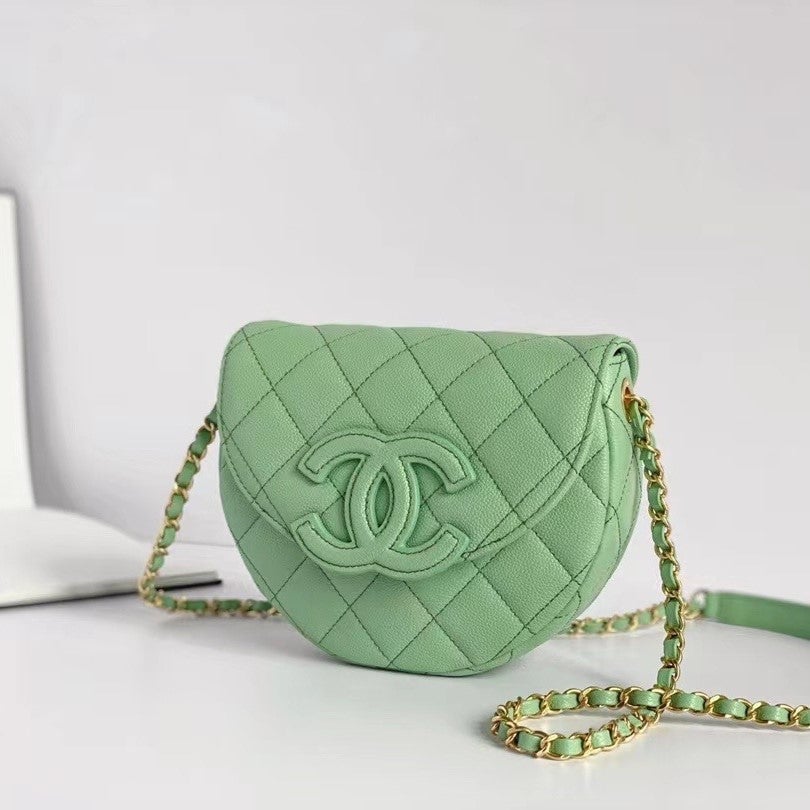 Chanel Mini Messenger 19Cm Light Green Caviar view 3