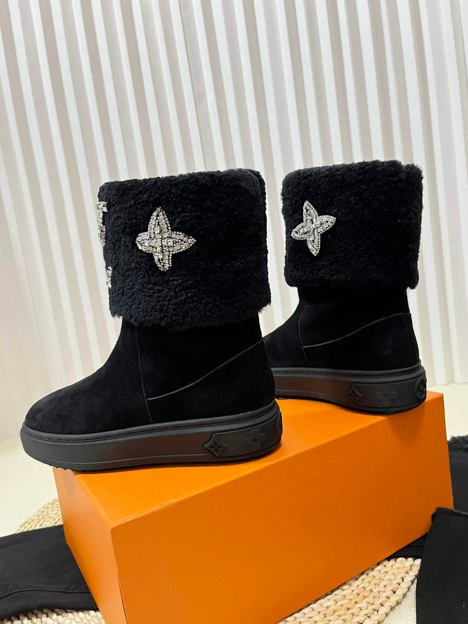 Louis Vuitton Ankle Boot Studded With Diamonds Black view 6