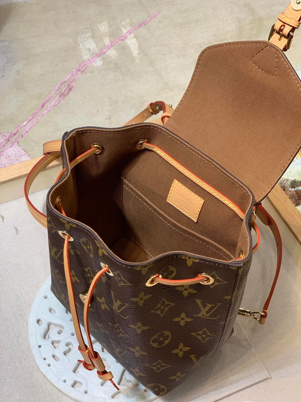Louis Vuitton Montsouris Bb 33Cm M45502 view 3