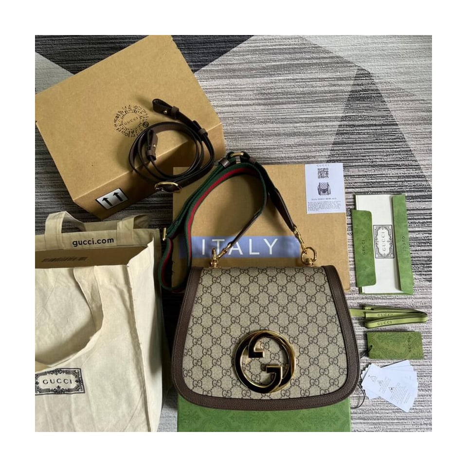 Gucci Blondie Medium Shoulder Bag With Round Interlocking G view 6