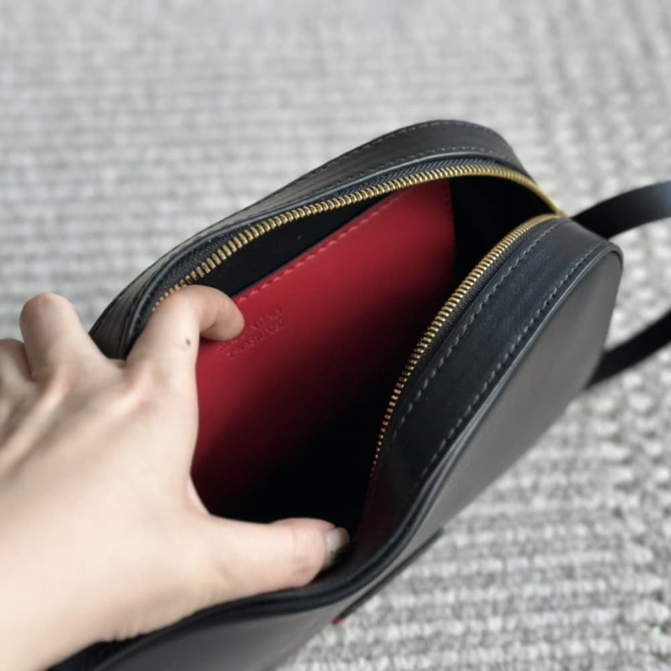 Valentino Vlogo Walk Calfskin Crossbody Bag Black 25Cm view 9