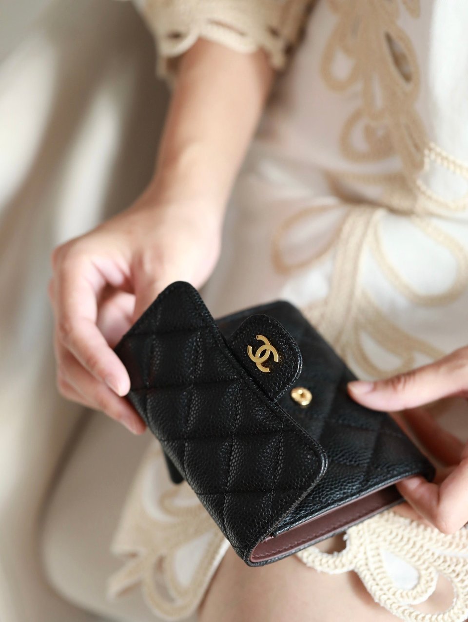 Chanel Flap Card Holder 11.5 Black Grained Calfskin Gold Icon view 7