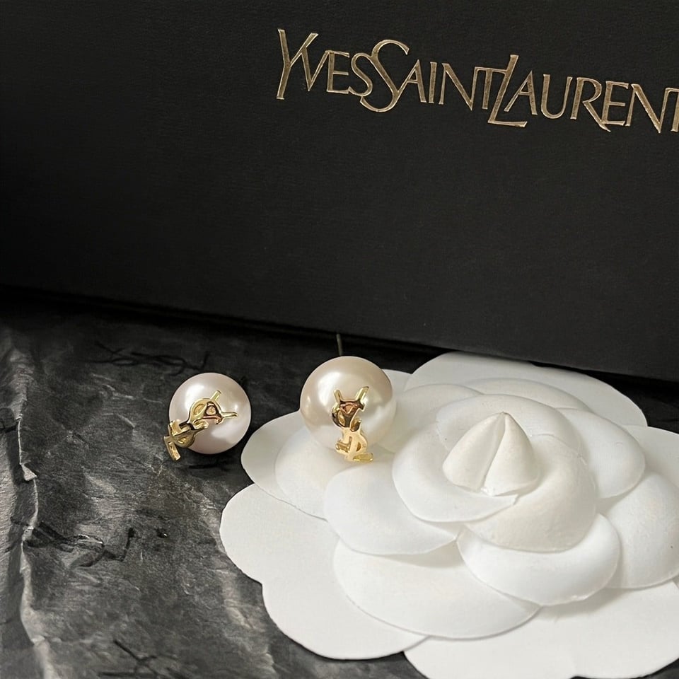 Saint Laurent Cassandre Pearl Earrings In Metal 691563Y15269018 view 2