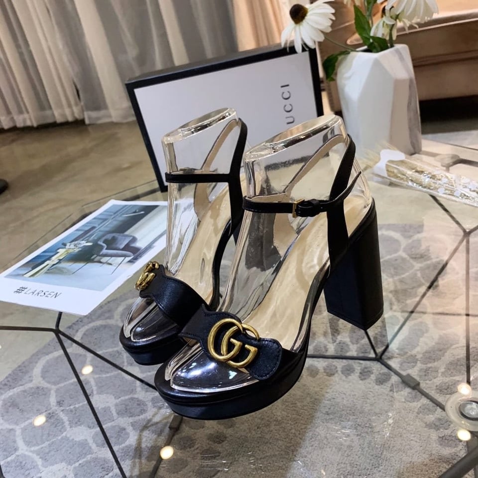 Gucci Gg Leather Heeled Sandal Black view 6