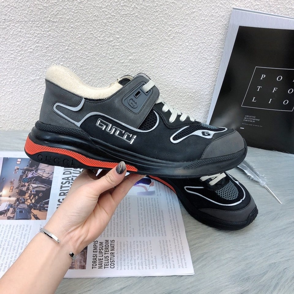 Gucci Wmns Ultrapace Sneaker Black view 4