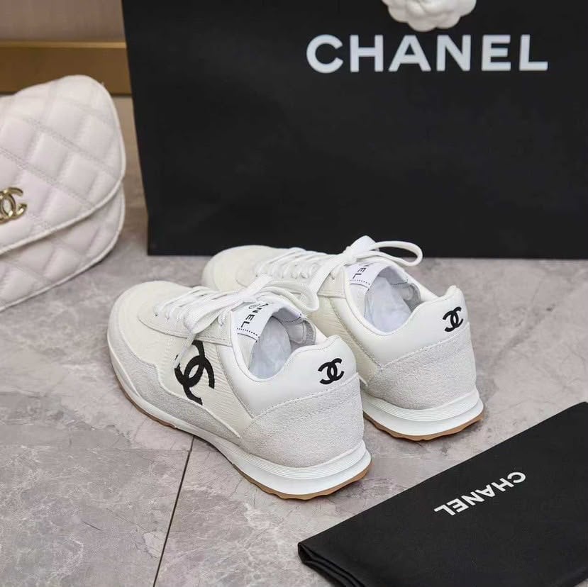 Chanel Nylon and Suede Sneakers with Black CC Logo White G39858 view 9