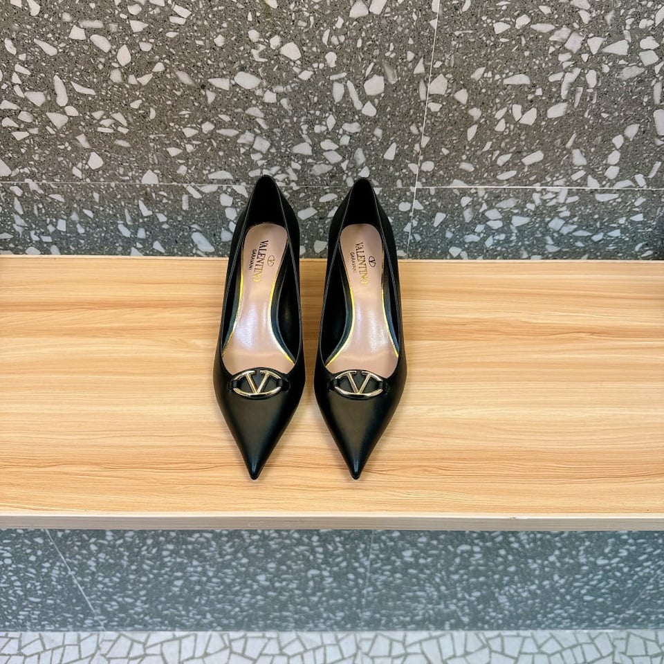 Valentino Garavani Vlogo Patent Leather Slingback Pump Black view 7