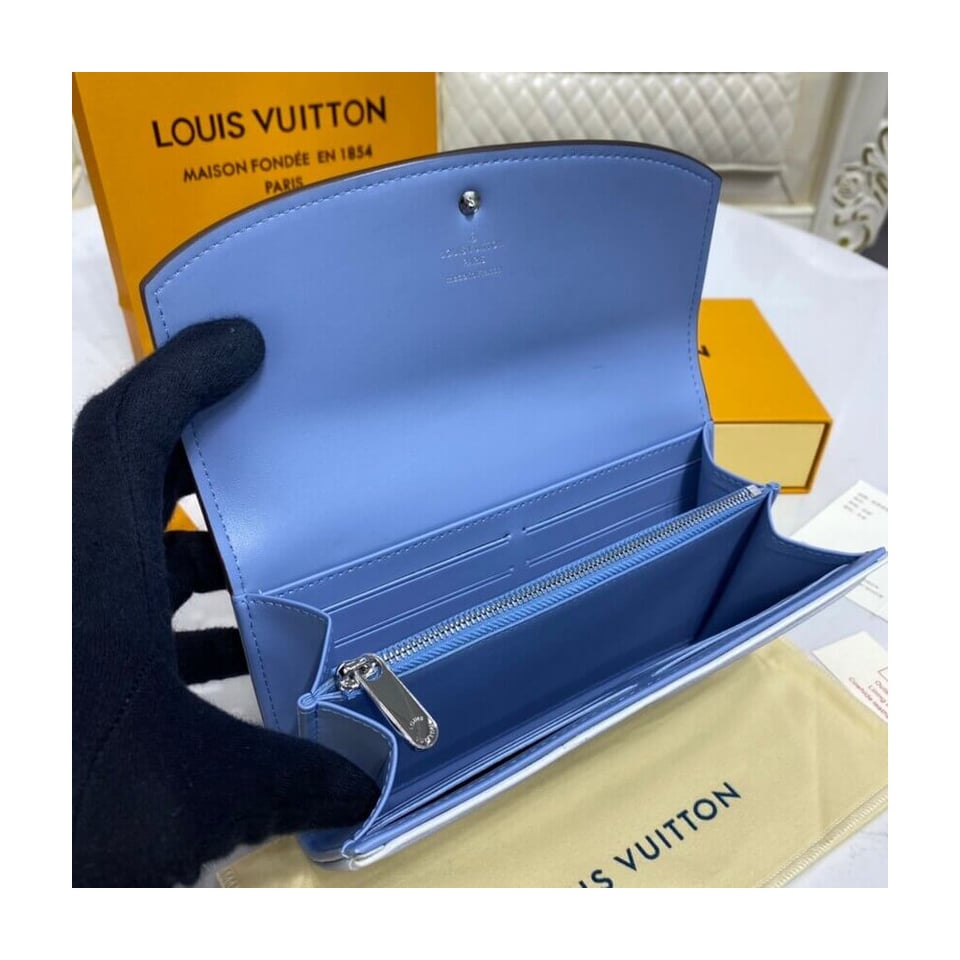 Louis Vuitton Iris Wallet in Blue Gradient Mahina Perforated Leather view 8