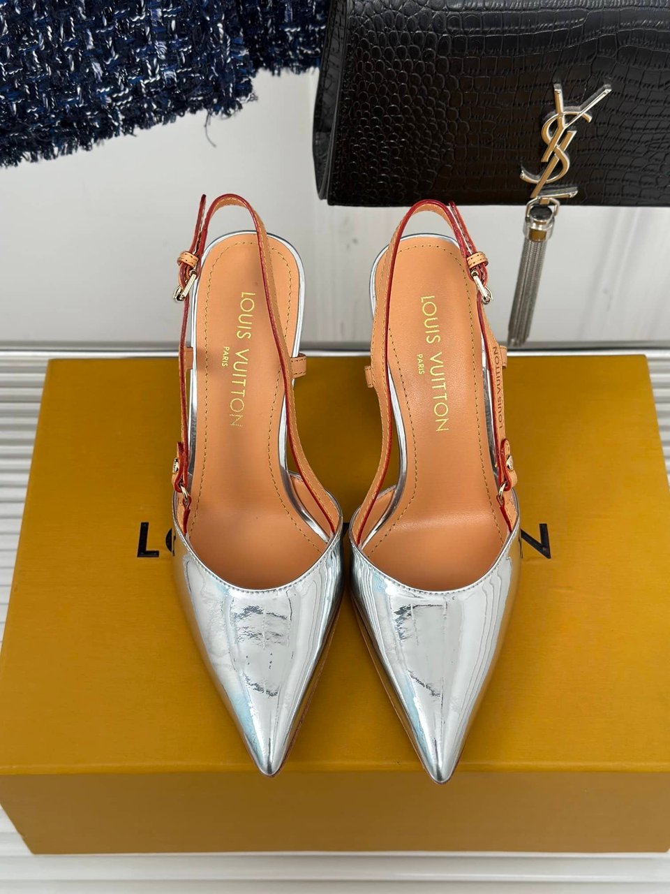 Louis Vuitton Blossom Slingback Pump Silver view 5